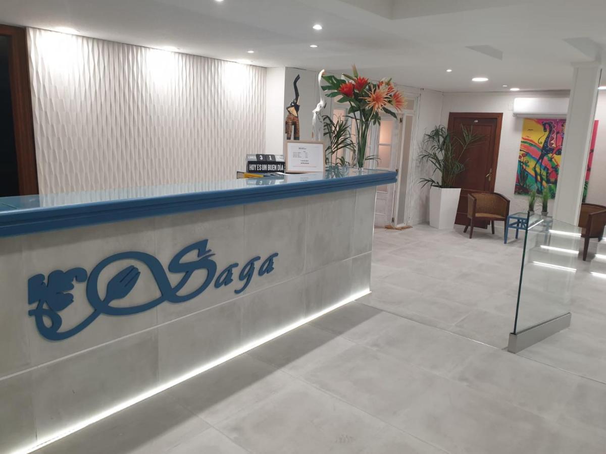 Complejo Hotelero Saga Мансанарес Екстериор снимка