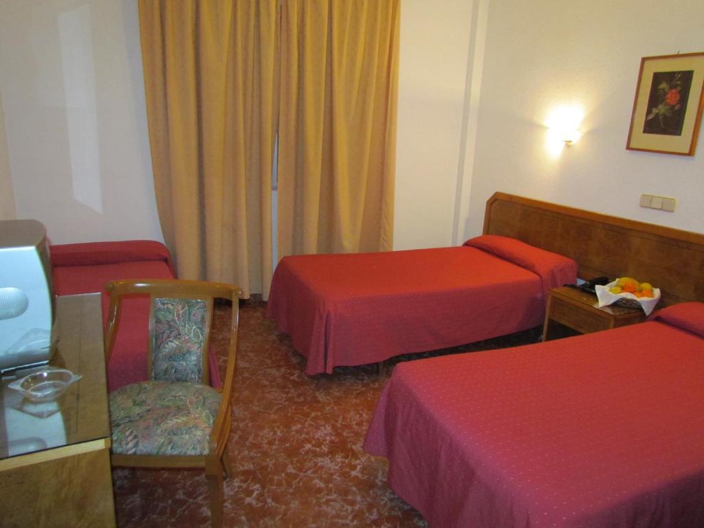Complejo Hotelero Saga Мансанарес Стая снимка